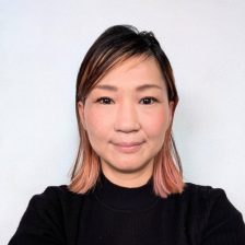 広報・経理担当粟津